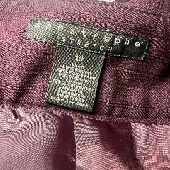 Apostrophe Pencil Skirt - Picture 6 of 7